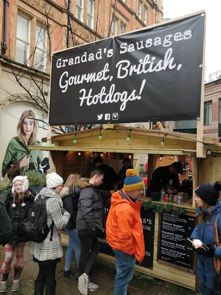 Triple Serving Hatch Event 3.3M wide x 3.3M Deep Chalet by Churnet Valley - XCH07