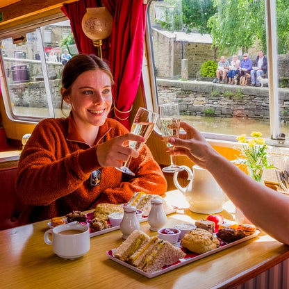 River Dining for Two - Gift Experience
