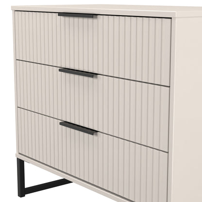 Fluted Chest of Drawers Off-White 3 Drawers 77cm