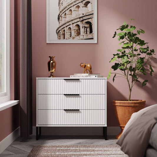 Fluted Chest of Drawers White 3 Drawers 77cm