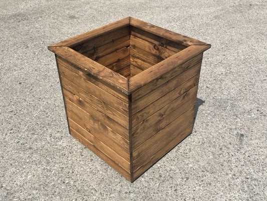 Windsor Garden Planter by Charles Taylor