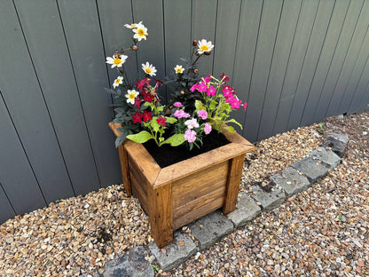Prestbury Garden Planter by Charles Taylor