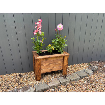 Prestbury Garden Planter by Charles Taylor
