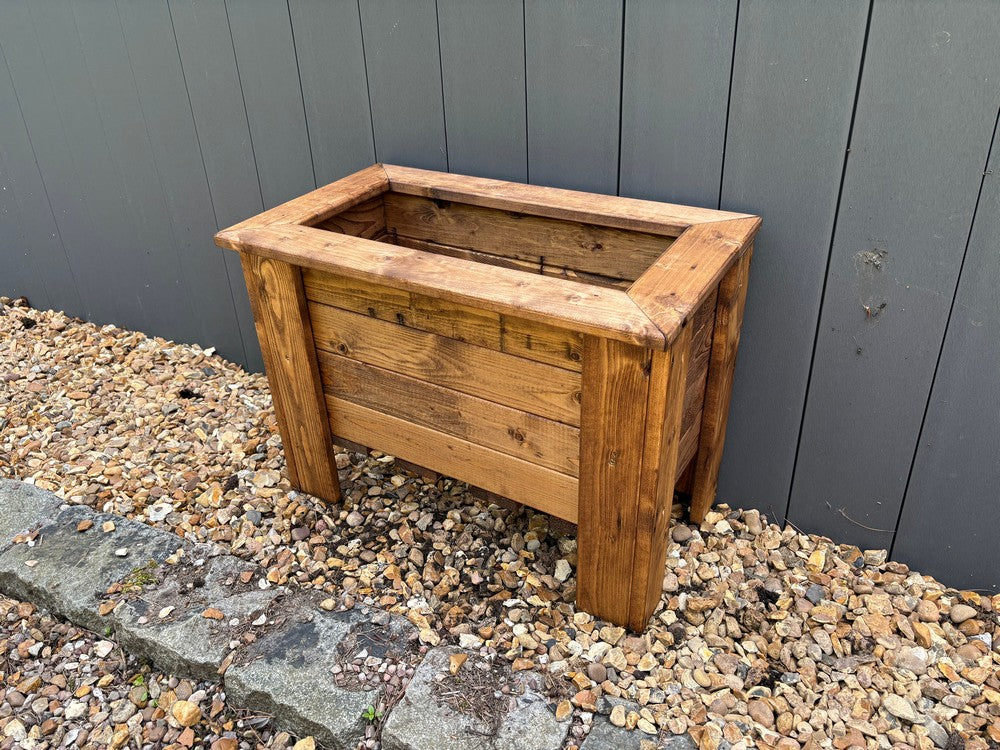 Prestbury Garden Planter by Charles Taylor