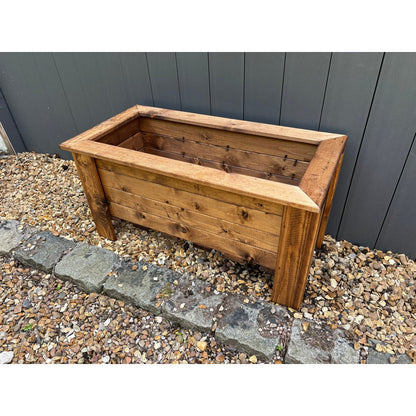 Prestbury Garden Planter by Charles Taylor