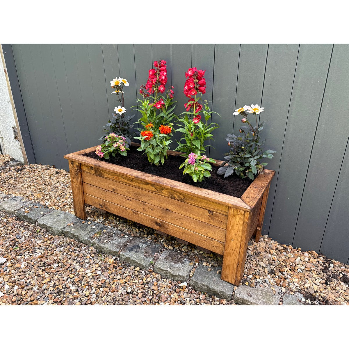 Prestbury Garden Planter by Charles Taylor