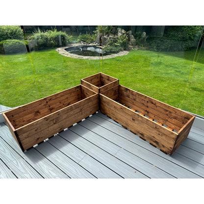 Berwick Garden Planter by Charles Taylor