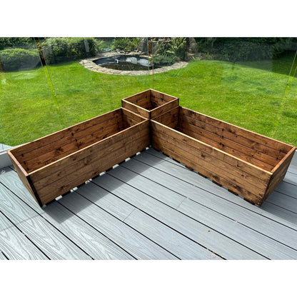 Berwick Garden Planter by Charles Taylor