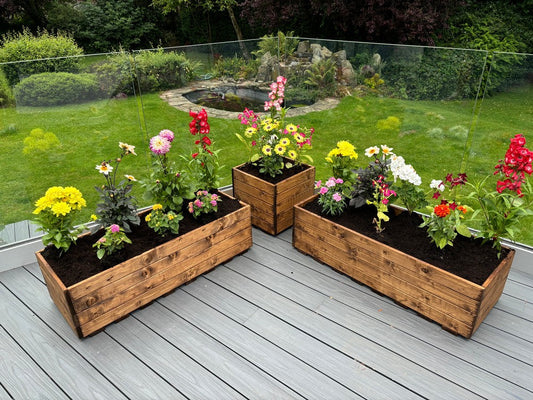 Berwick Garden Planter by Charles Taylor