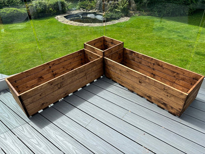 Berwick Garden Planter by Charles Taylor