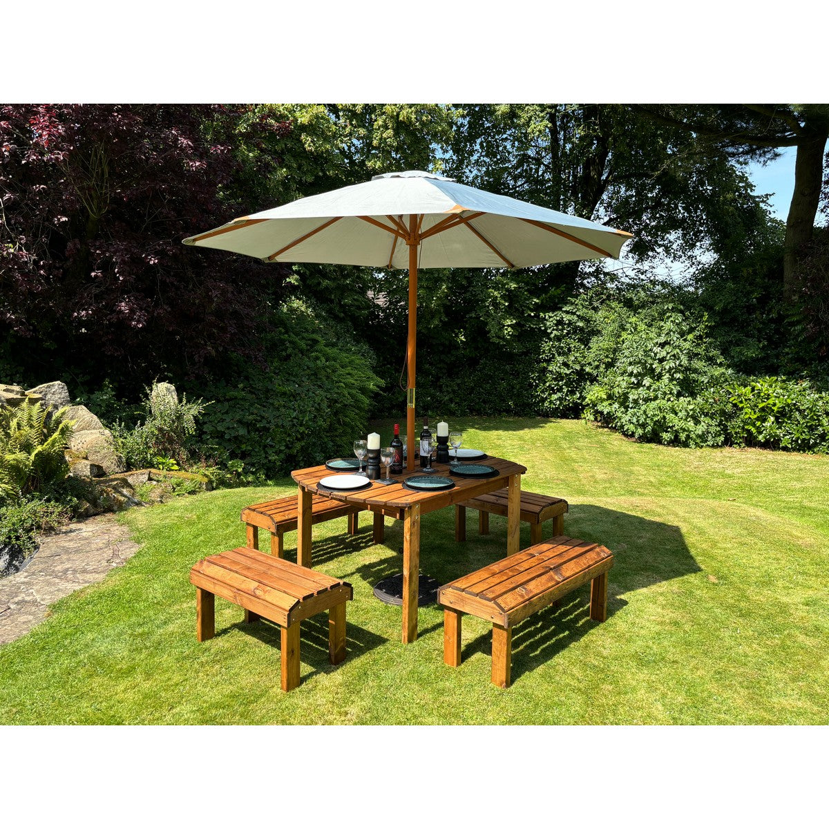 Knights Garden Patio Dining Set by Charles Taylor - 6 Seats