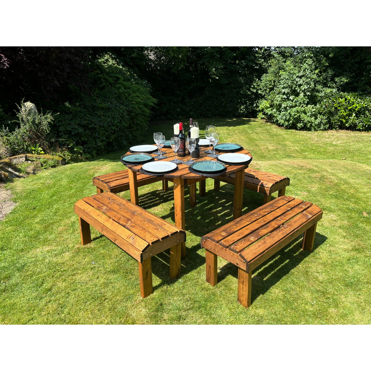 Knights Garden Patio Dining Set by Charles Taylor - 8 Seats