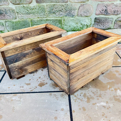 Scandinavian Redwood Garden Planter Set by Charles Taylor
