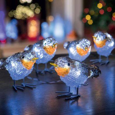 See more information about the LED Ice White Outdoor Robin Decorative Light Set of Five Mains 8.5cm