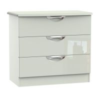 See more information about the Weybourne Chest of Drawers Off-white 3 Drawers