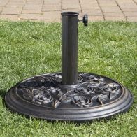 See more information about the Rose Garden 9Kg Parasol Base by Charles Taylor - 45cm
